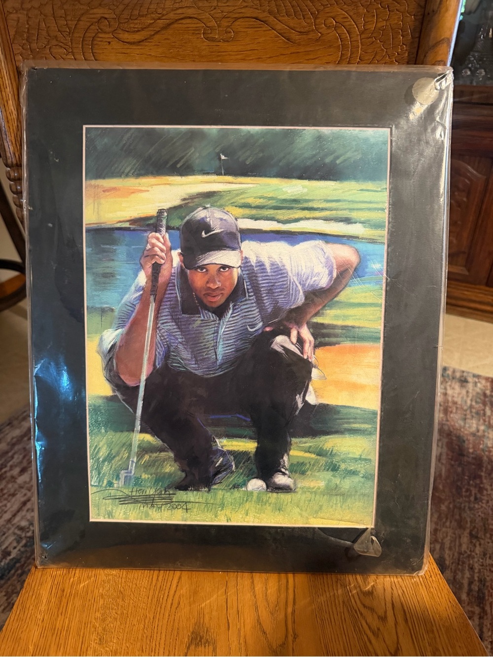 “Eyeing the putt” Tiger Woods 2004 print by Haiyan, minor damage in photos